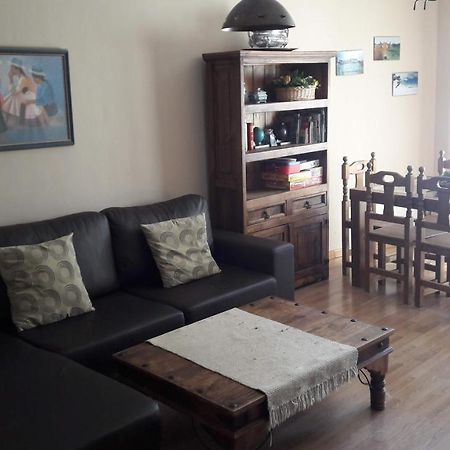 Apartamento San Pedro Биескас Екстериор снимка